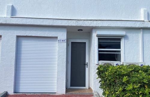 Jolly Harbour Villa | Sun Seeker Delight - 2 Bedroom Waterfront Villa in Jolly Harbour, Antigua