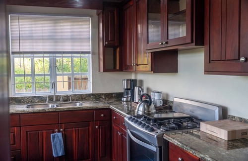 Gros Islet Apartment | Sundrift Apartments- 6 mins from Rodney Bay