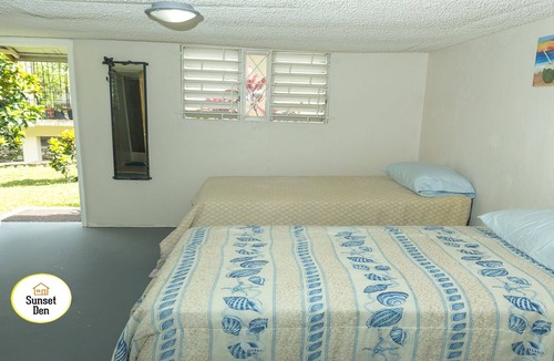 Saint Andrew Apartment | Sunset Den is 10 minutes away from the famous Bob Marley Museum