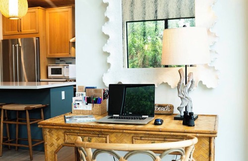 Spanish Wells Villa | Sweet Bahama Blue - Spanish Wells, Bahamas