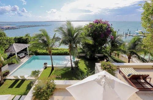 Dunmore Town House | The Arches Harbour Front Estate