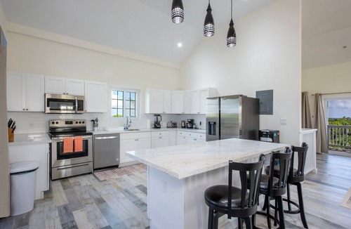 North Palmetto Point House | The Better Life 4 Bedroom Home
