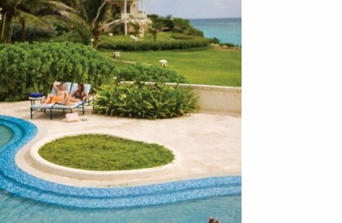 Diamond Valley Apartment | The Crane Resort 2BR+3Bth. Ocean View. plunge pool Kitchen+LivingRoom Sleep 6