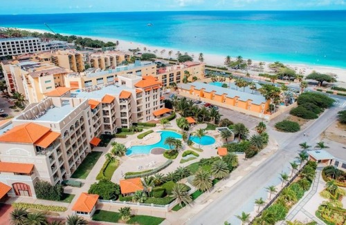 Palm Beach Apartment | The Elegance of Oasis -3BR Apartment Beach Front