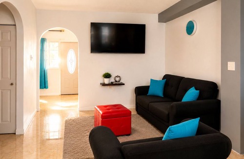 Falmouth Apartment | "The Hideaway Suite — The Archway's Most Private Escape, Ocean in View"