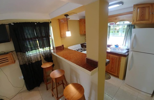 The Lime Apartment | The Island Pad - Sleeps 4 Comfortably