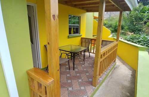 The Lime Apartment | The Island Pad - Sleeps 4 Comfortably