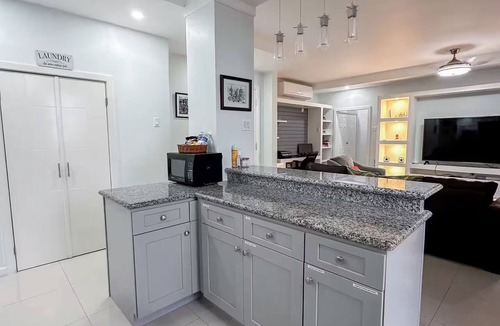 Eastwood Park Condo | The Mumbles at Vincent's Tower with Rooftop Pool