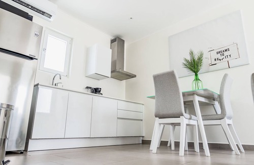 Kudawecha Apartment | The Palm Leaf Apartments