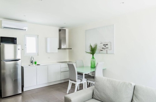 Kudawecha Apartment | The Palm Leaf Apartments