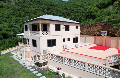 Cades Bay Villa | The Pearl - Spacious Air Conditioned 3BD, 2BTH Villa with Gorgeous Views
