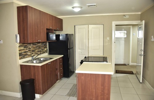 Saint Andrew Bed & Breakfast | The president room At the Strathairn 6 strathairn Avenue