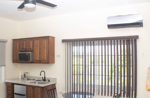 Falmouth Apartment | The Vista Inn Studio #3