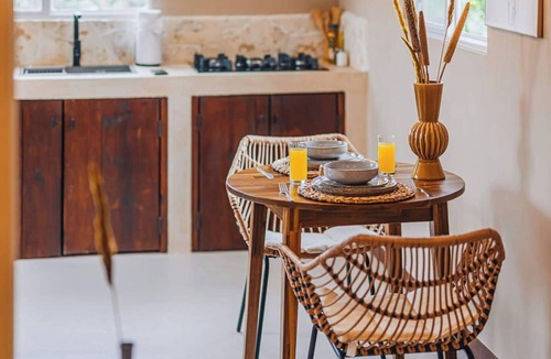 Kudawecha Apartment | The Wave | Tropical Escape w/Pool by LUCHA