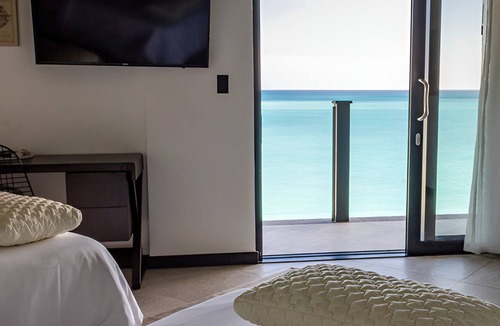 Fryes Beach Hotel | This Is The One! Beach House with Ocean Views and Modern Amenities! Private Pool