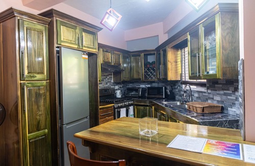 Soufriere Villa | TOPAZ APARTMENT VILLA - MOUNTAIN VIEW VILLA