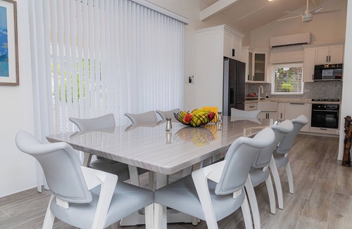 Santa Cruz Villa | Tranquil 3BR Aruba Villa Escape w/Pool, Gazebo & Car Near Waterpark