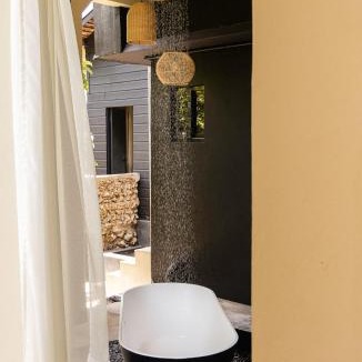 West End Villa | TreeTops - New Designer Villa on top of Negril!