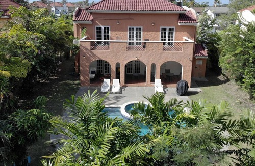 Bon Accord Village Villa | Tropical Retreat