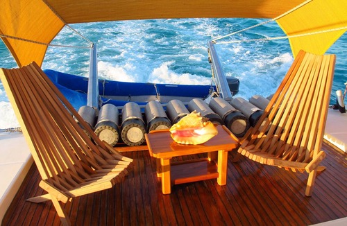 Placencia Boat Rental | Tropical Yacht Charters. - Family Vacation