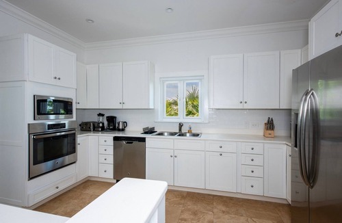 Savannah Sound House | Turtle Pointe - Lux New Windermere Home W/pool, Boat Dock, Beach 3 Bedroom Home