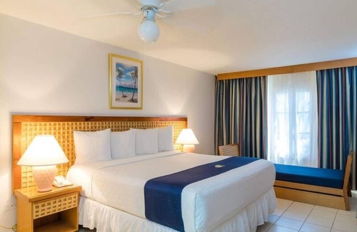 Palm Beach Resort | Two Bedroom Suite @ Caribbean Palm Village Resort