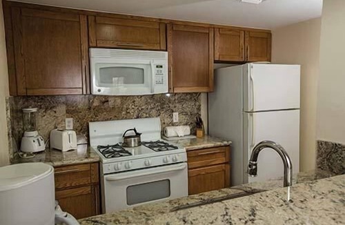 Palm Beach Hotel | Two Bedroom Suite @ Caribbean Palm Village Resort