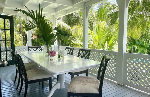 Dunmore Town House | Ultimate Island Style House w/Pool in Large Walled Garden in Historic Dunmore Town