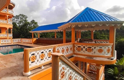 Castries Apartment | Union Hilltop Paradise Villas - Relaxing 2-Bedroom Villa for Family & Friends 1