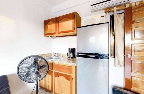 Caye Caulker Apartment | Unit 8 Muyal Suite at Mayan Falls