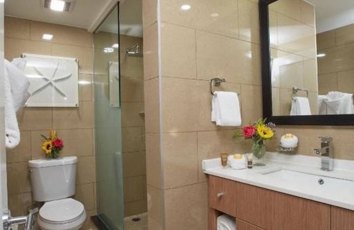 Oranjestad-West Hotel | Unwind In Aruba 2 King Bedrooms Close To Golf Course Manchebo Beach Pets Welcome
