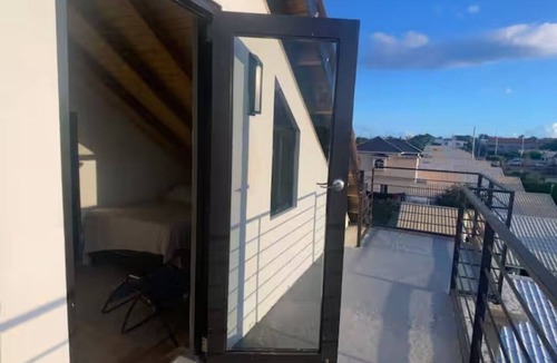 Hellshire House | VACA N' STAY 3 Minutes away from Hellshire Beach