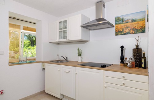 Tribalj Apartment | Vacation apartment for up to 6 people with pool and idyllic location
