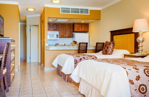 Cabo San Lucas Resort | Villa Del Palmar Resort and Spa Cabo San Lucas Junior Suite with Kitchen/Balcony