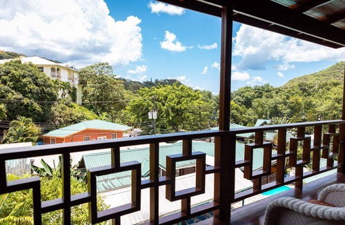 Marigot Bay House | Villa in marigot bay. Breakfast inclusive. 2 mins walk to the beach