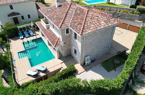 Kornic House | Villa NOAH (5*) ; Stone house, heated indoor pool, jacuzzi, sauna, fitness room