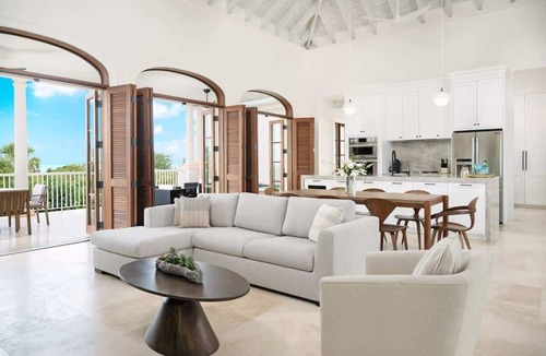 Long Bay Villa | Villa Shambhala 3 Br
