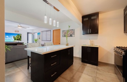 El Batey Villa | Villa Sunrise - 7BR + Pool in the heart of Sosua