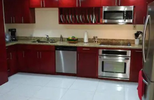 Orange Bay House | Villa Sweet J - Run on Island Time