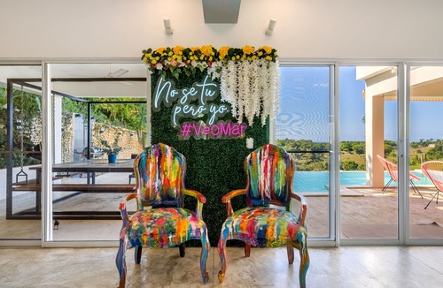 Hacienda De La Luna Villa | Villa VeoMar vibrant 4 bedroom villa with endless views