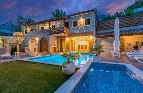 Tribalj Villa | Villa Zen