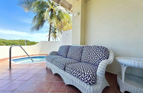 Gros Islet Condo | Villas on the Green No. 1: 3 Bedroom Condo w/2 pools