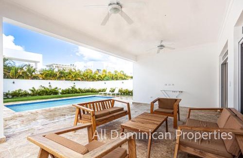 Playa Chiquita Villa | Villas Santa Fe - Sosua Ocean Village!