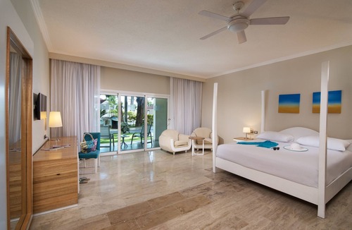 Puerto Plata Resort | VIP Cofresi Jr. Suite @ Lifestyle Holidays, Mandatory All-Inclusive Fee Extra