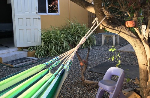 Opal Apartment | Walking distance to the Beach. Relax in your patio 🌴