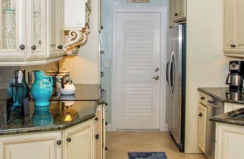 Treasure Cay House | WATERFRONT FAMILY COMPOUND 3 HOMES SLEEPS 30 WITH POOL, 3 BOAT SLIPS