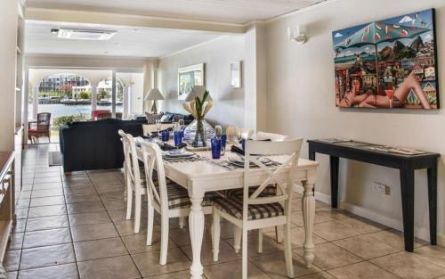 Rodney Bay Apartment | Waterfront townhouse - Harbour 17 townhouse