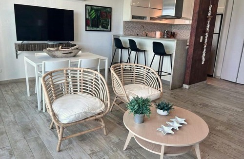 Condado Apartment | WE HAVE WATAER! Brisa Marina OCEAN VIEW BALCONY BEACHFRONT