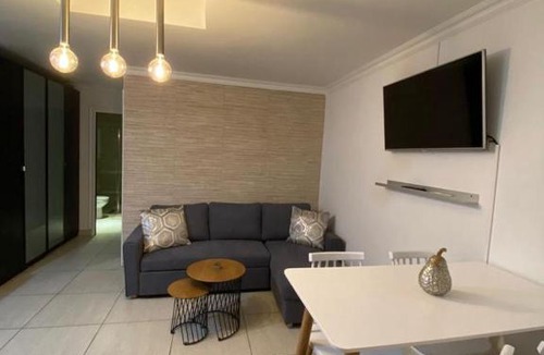 Bakval Apartment | White Sands Apartments, 3 minutes walking to the beach