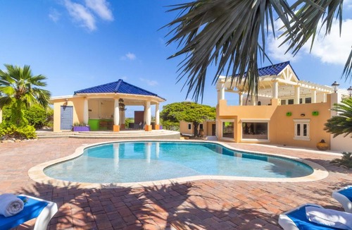 Santa Cruz Villa | Wilderness Retreat-arubas Biggest Nature Hideaway